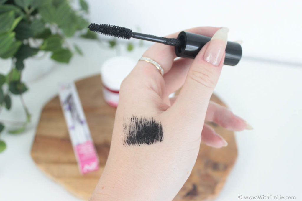 Réaliser son mascara avec les produits aroma zone - WithEmilieBlog