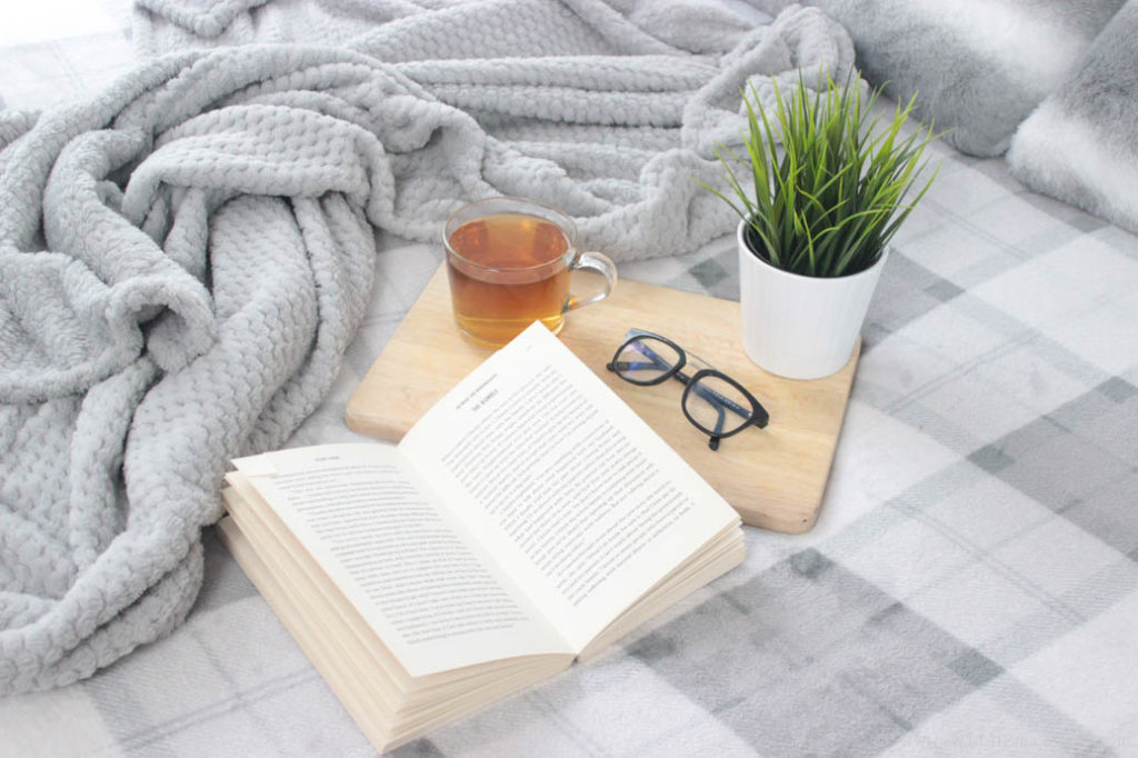 10 astuces pour se lever tôt et plus facilement le matin | With Emilie