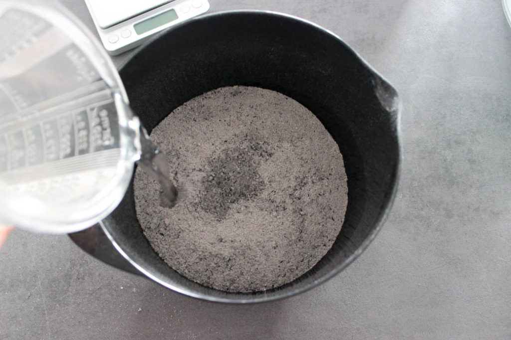 Recette de lessive gratuite à la cendre - WithEmilieBlog